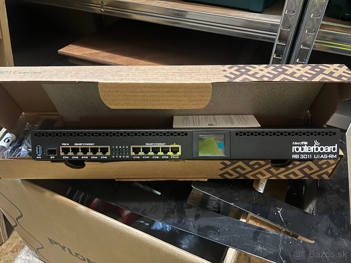 MikroTik RouterBOARD RB3011UiAS-RM - 2