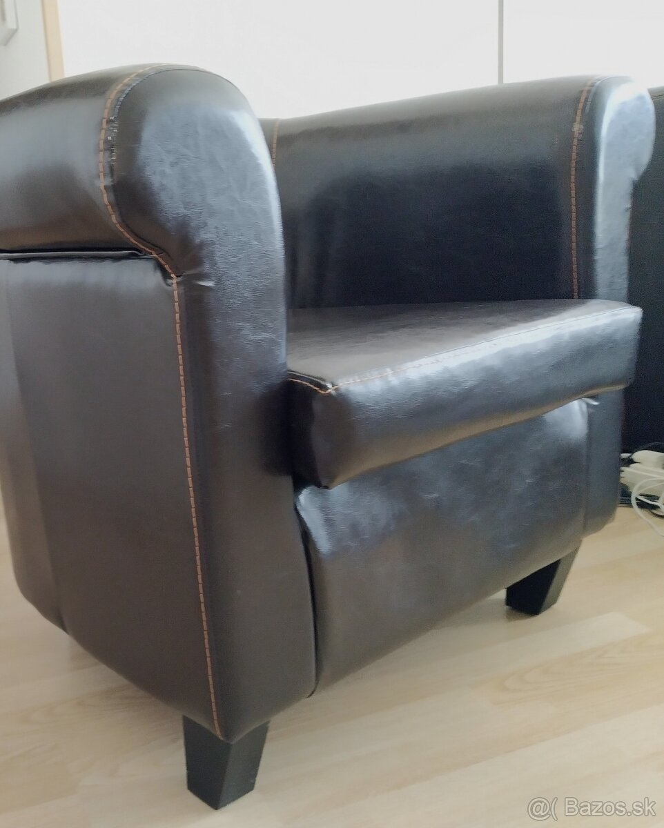 Elegantné kreslo - 2