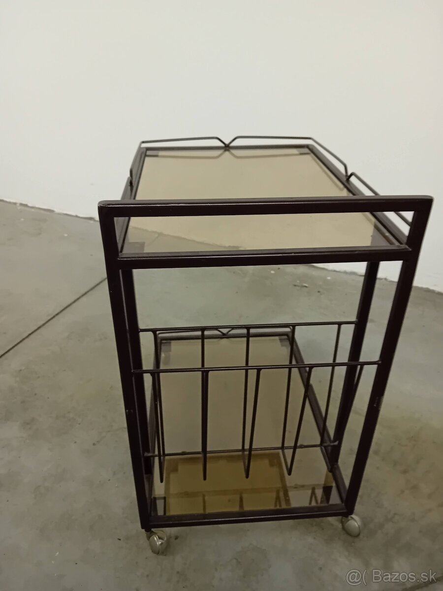 Retro stolík na servírovanie - 2