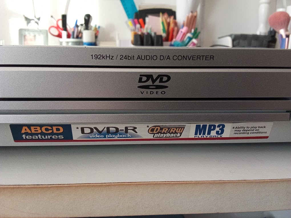 Panasonic DVD-RV62 - 2