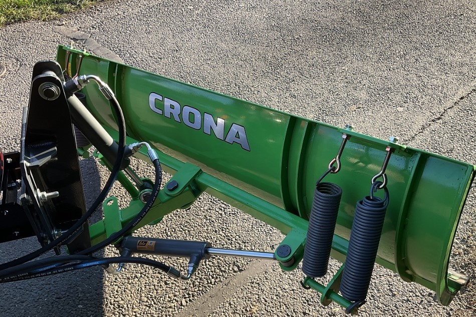 PLUH pred malotraktor - 2