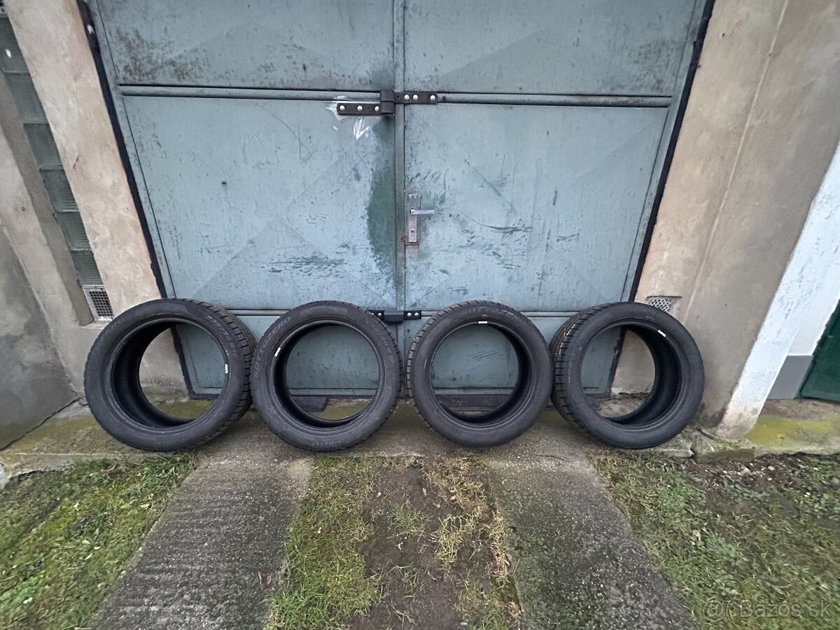 Zimné Pneu 235/55 R19 - 2