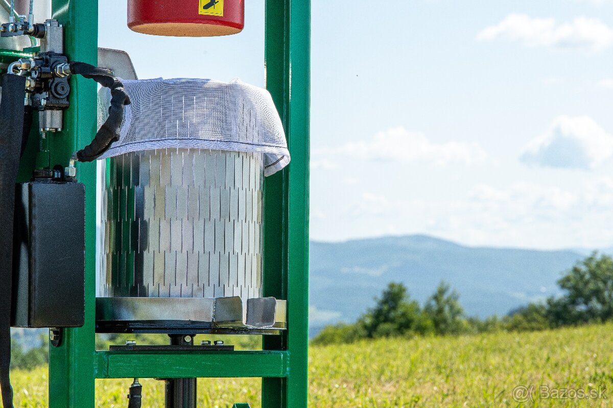 DRTIČ A LIS OVOCE NEREZOVÝ - 2v1 - 2