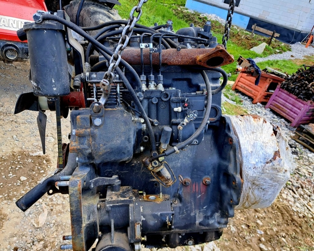 PREDAM TROJVALCOVY MOTOR TRAKTOR ZETOR 5211,5245 - 2