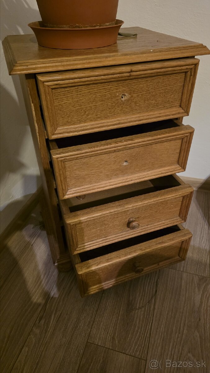 Skrinka, komoda - 2