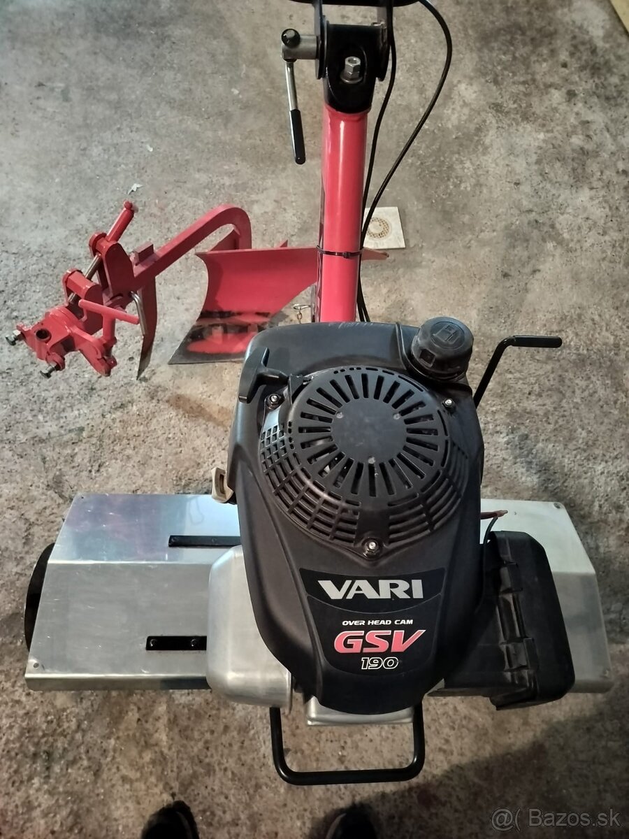 Predám malotraktor VARI GSV 190 - motor Honda - 2