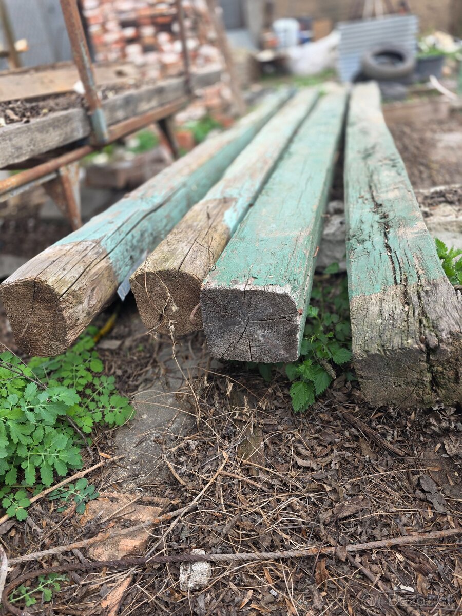 Stare hrady zo stropu - 2