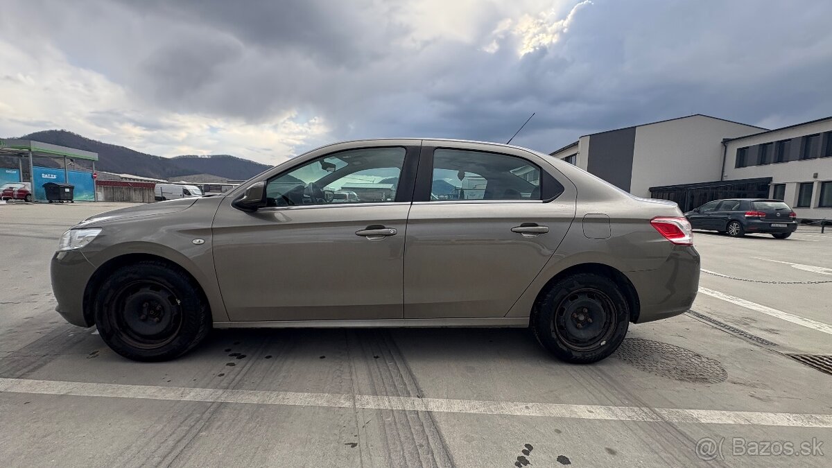Peugeot 301 1.6 nafta - 2