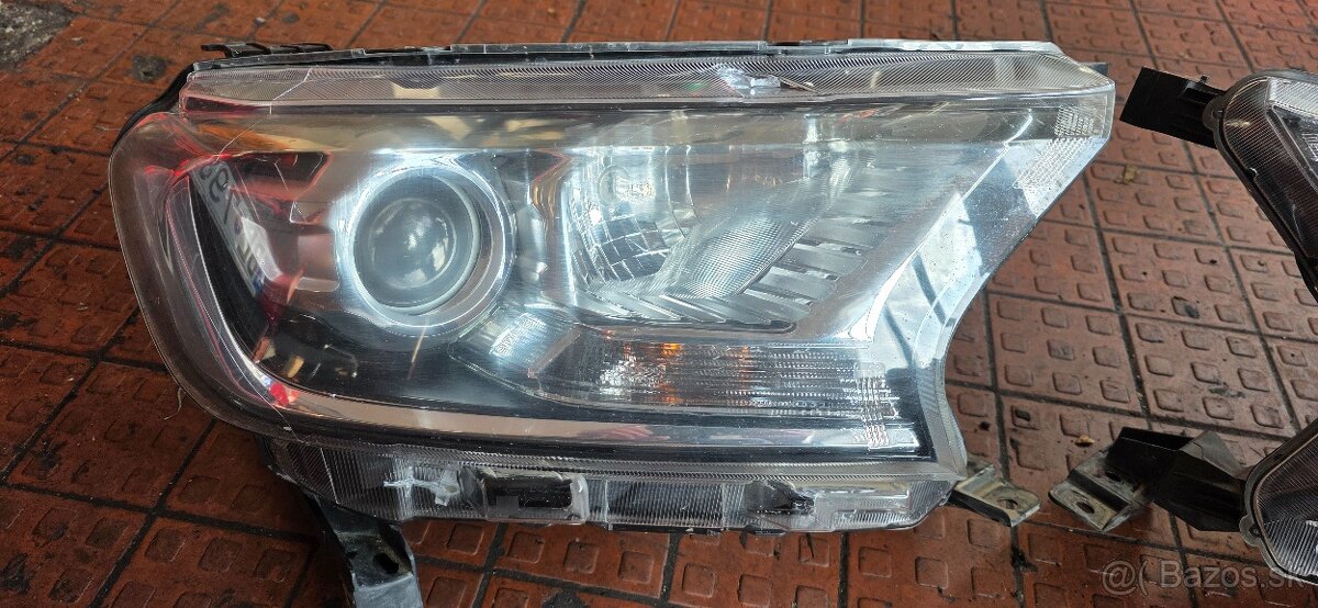 Svetlomety FORD RANGER - 2