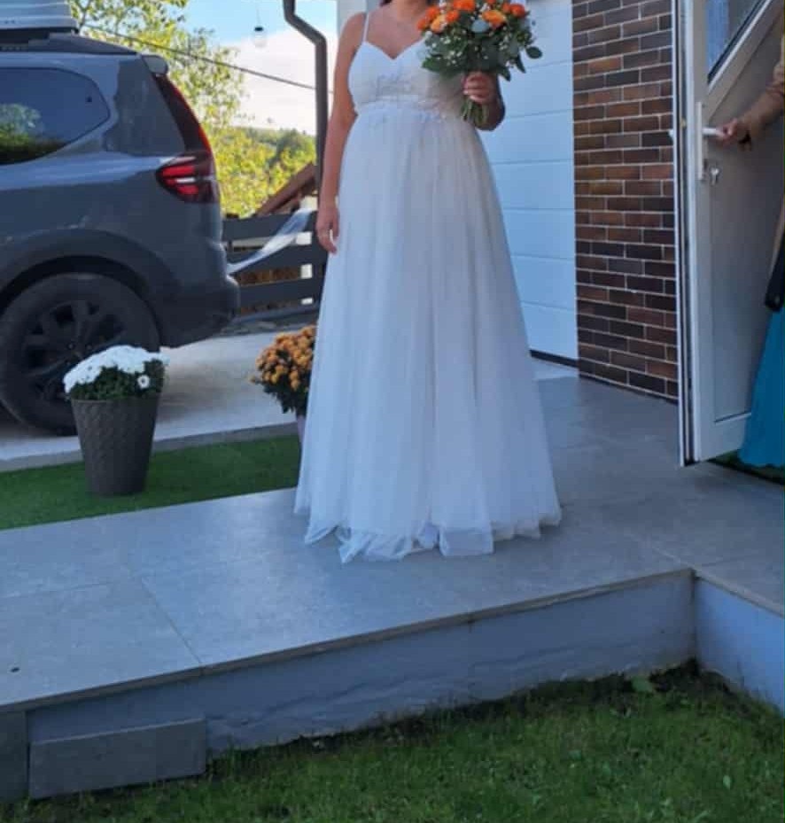 Predám svadobné šaty - 2