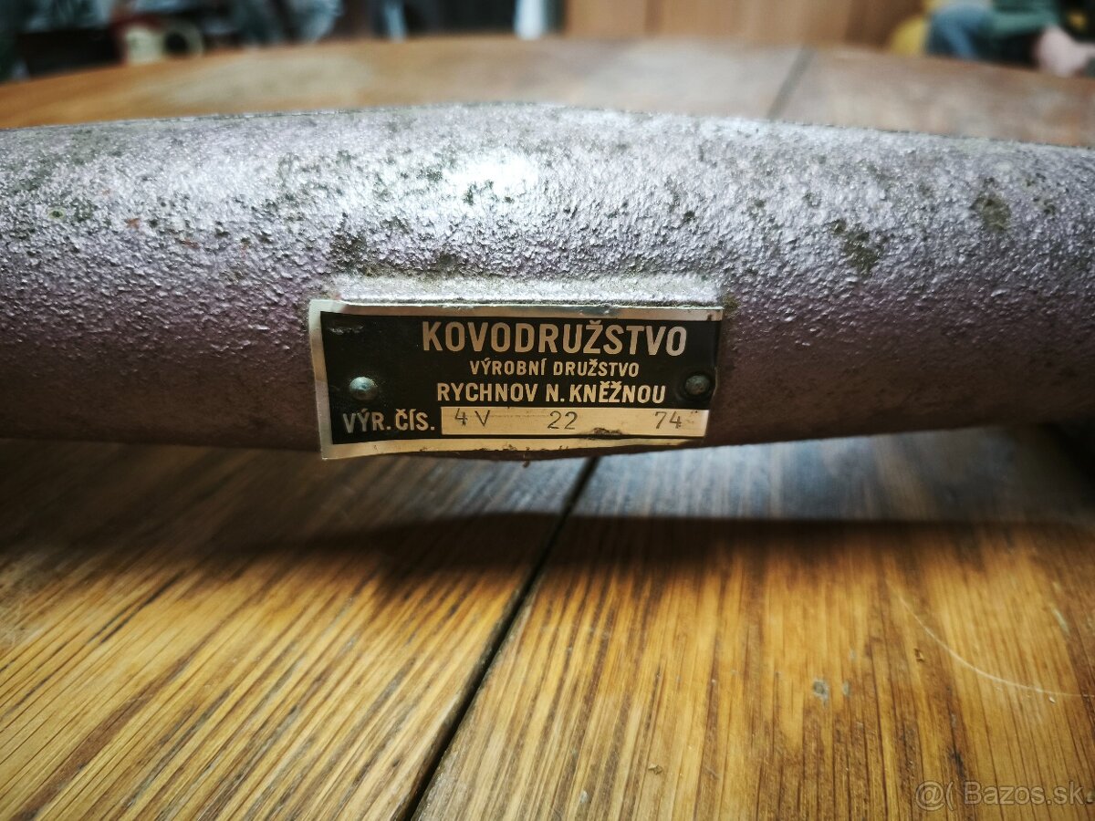 Oska na pílu cilkular - 2