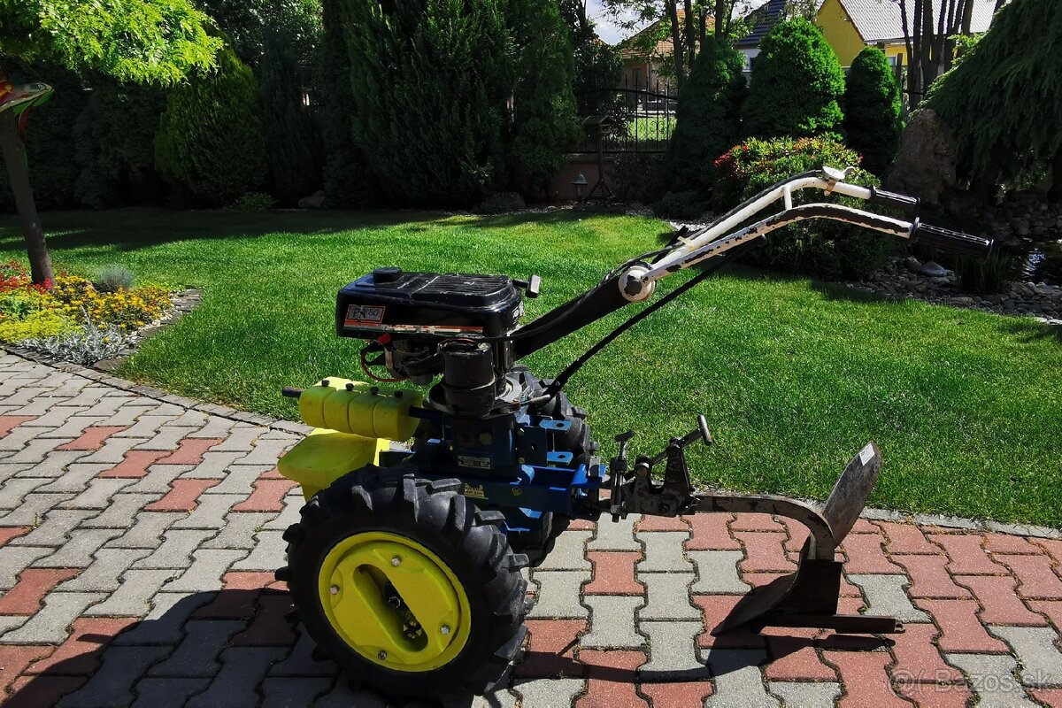 Malotraktor Agzat - 2