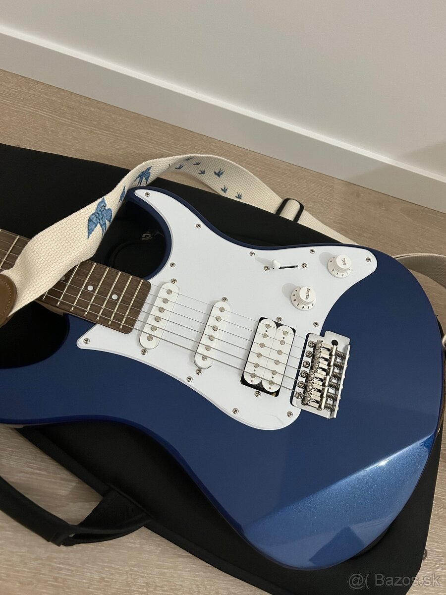 Yamaha Pacifica 012 Dark Blue Metallic Elektrická gitara - 2