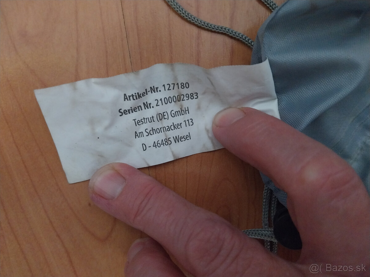 Predam ochrannu plachtu na nabytok - 2