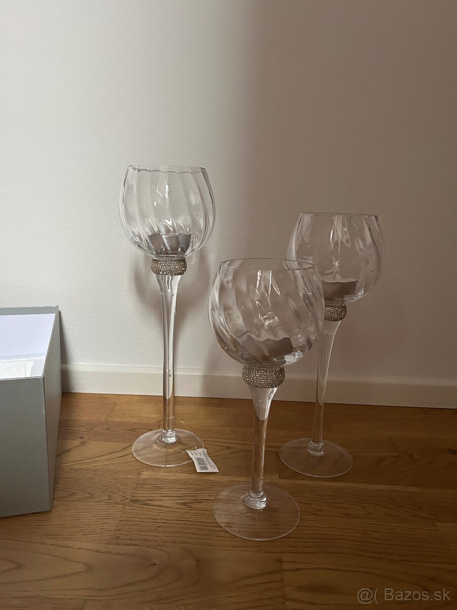 Sklenené svietniky s kamienkovou ozdobou 3ks/nové - 2