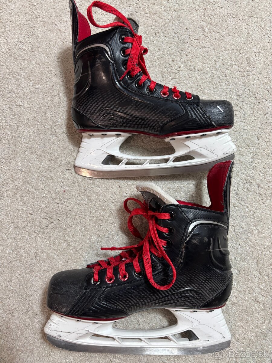 Predam hokejove korcule vid info - 2