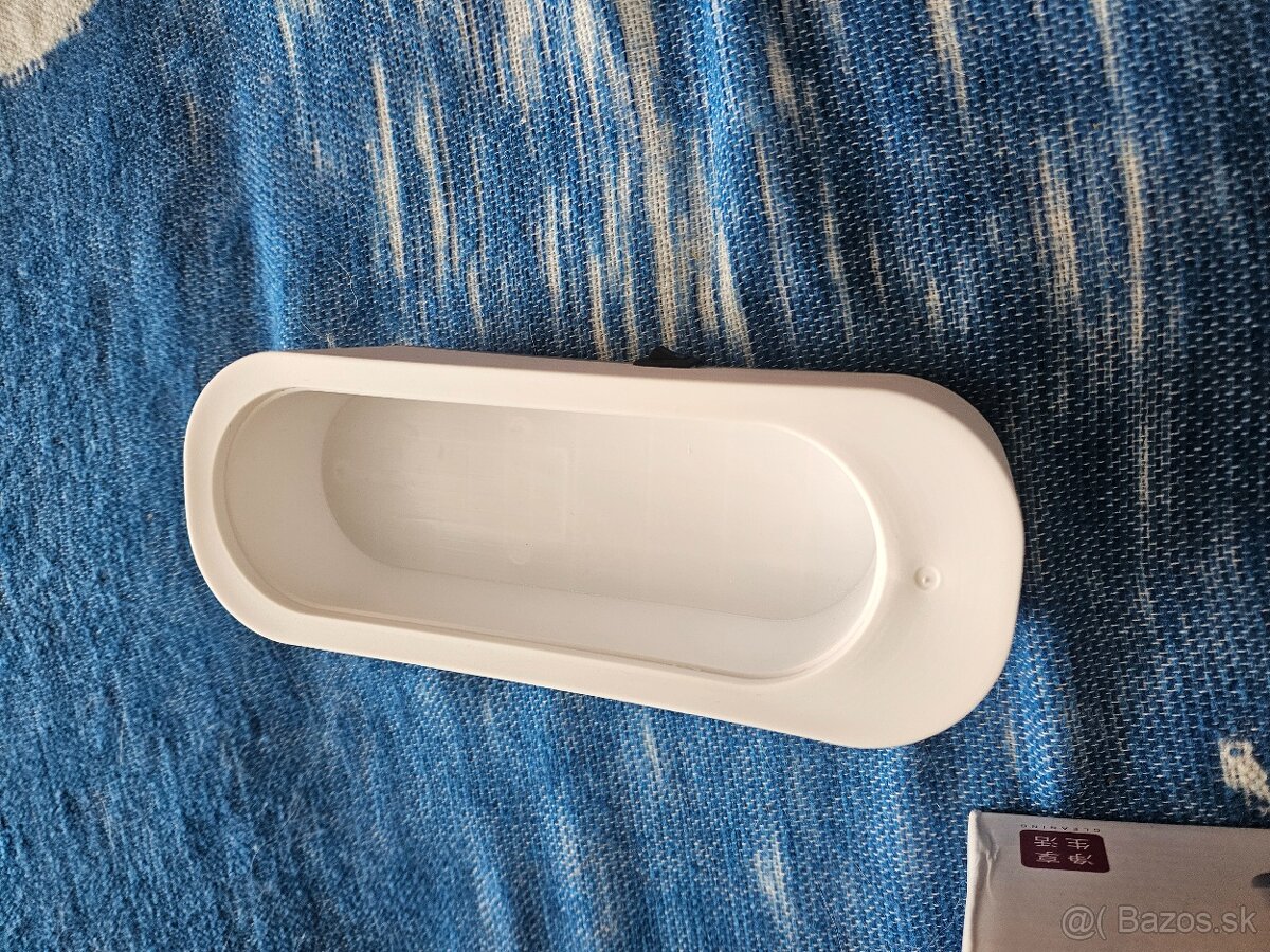 Multifunkcny cistic na okuliare, sperky, make up, pribory - 2