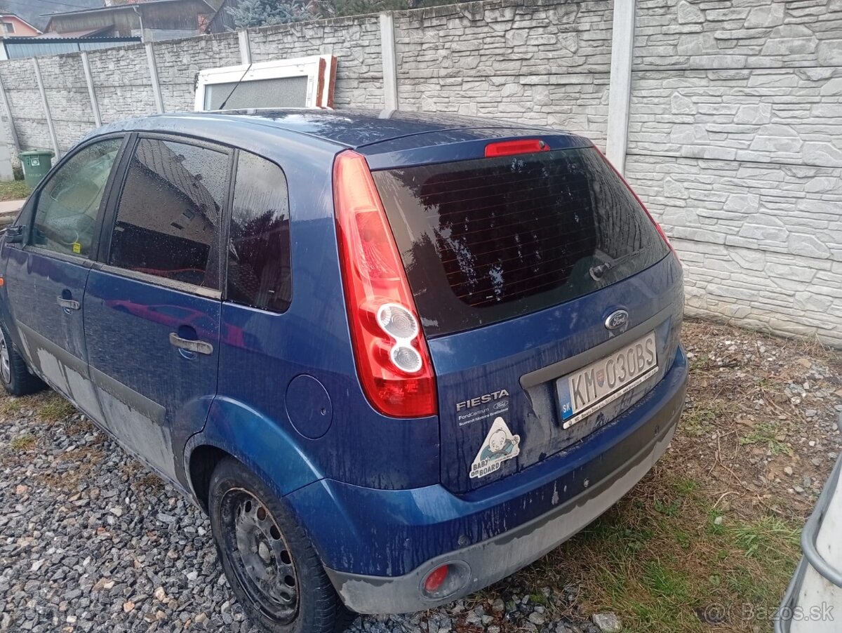 Ford Fiesta - 2
