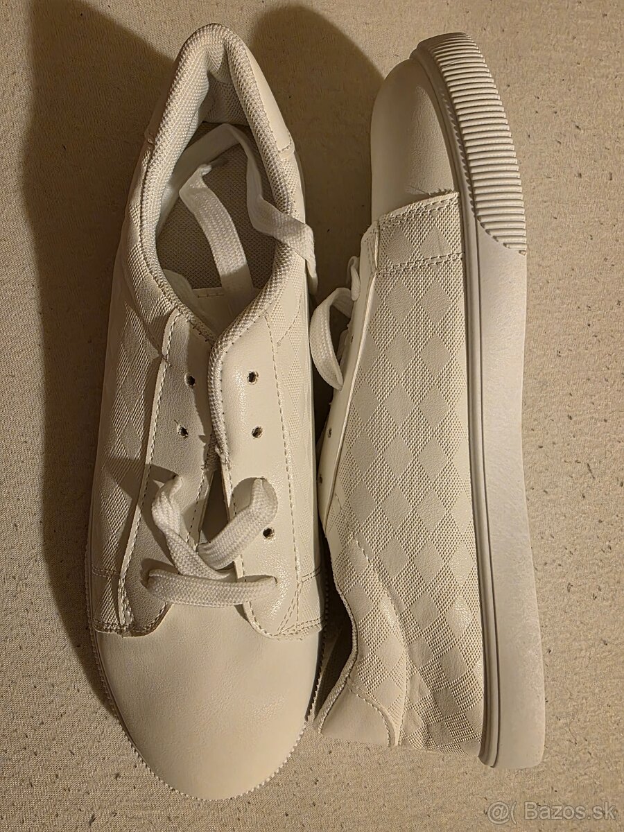 Predám dámske tenisky - 2