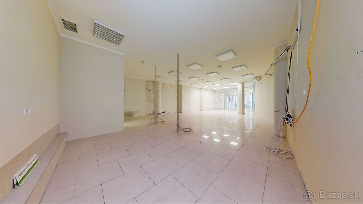 Predaj priestoru v Starom Meste, Mickewiczova ul. - 2