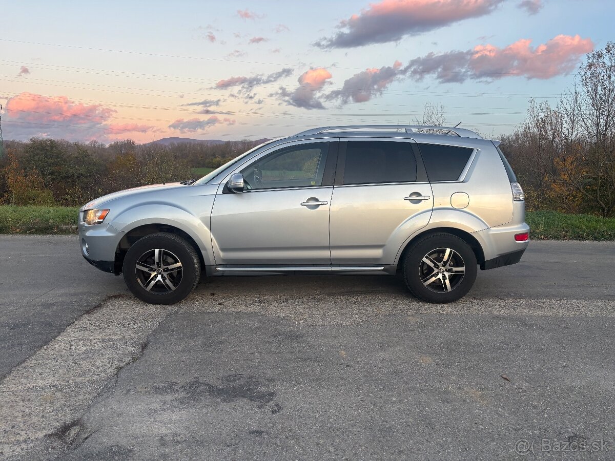 Mitsubishi Outlander 2.0 DI-D - 2