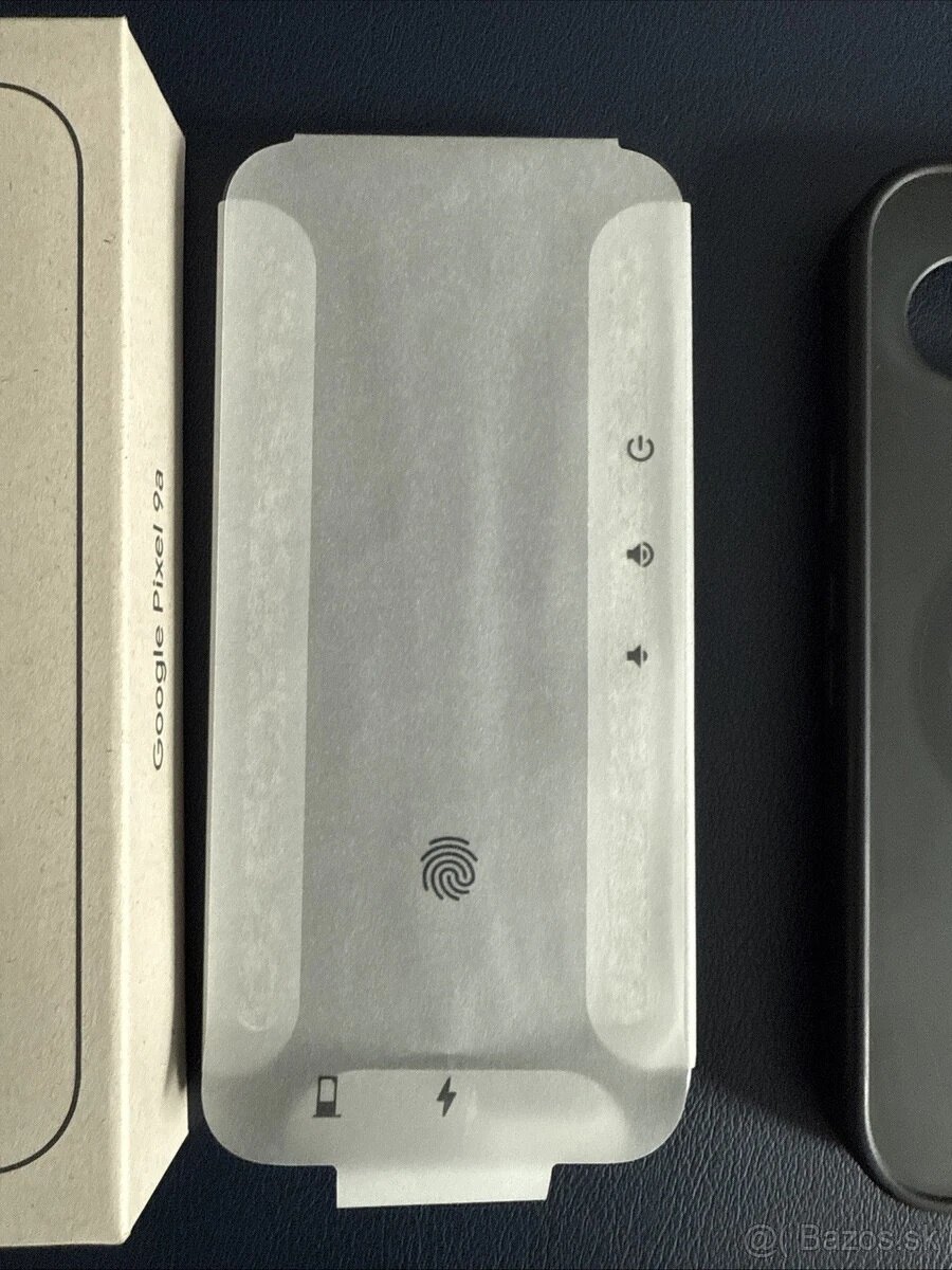 Mobilní telefon Google Pixel 9a 5G 8GB/128GB Obsidian - 2