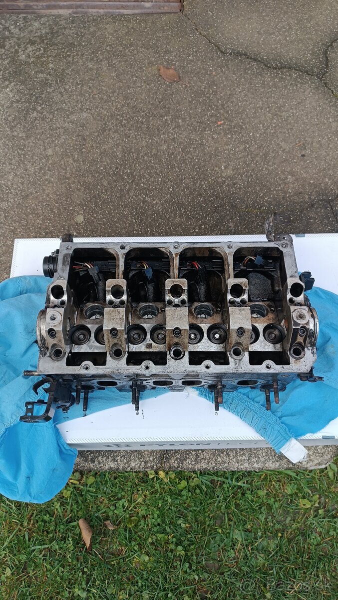 Hlava bloku valcov VW Caddy - 2