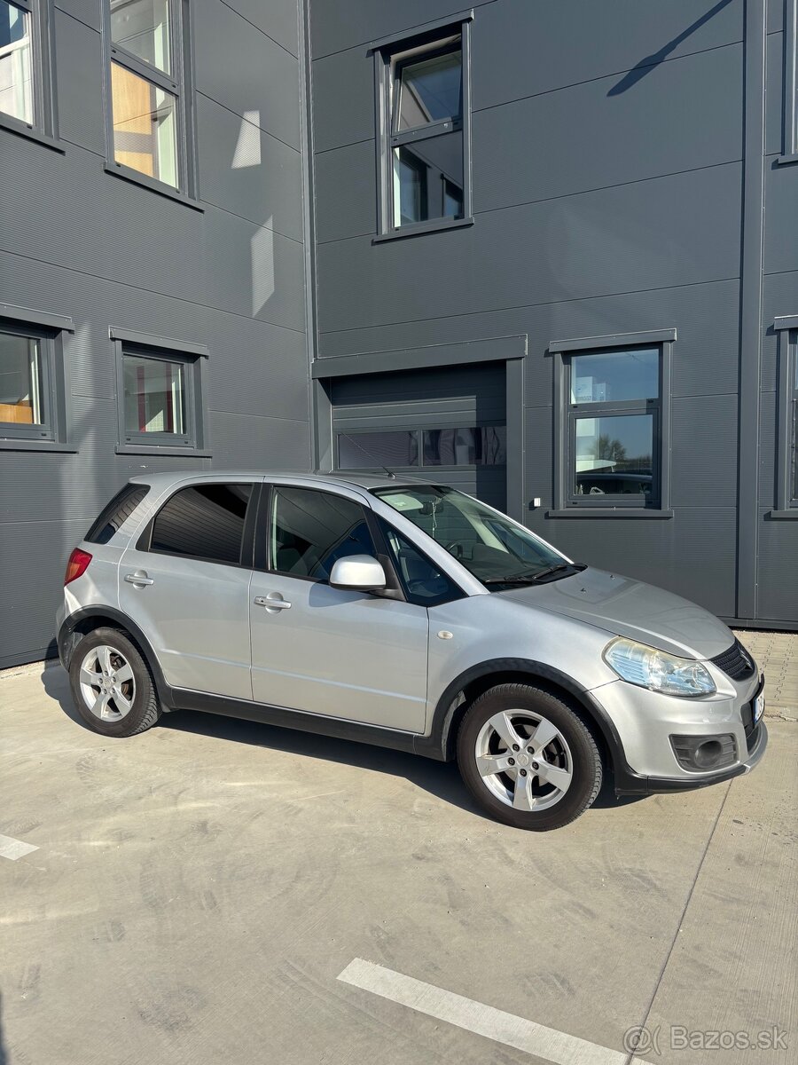 Predam Suzuki SX4 1,6i GLX benzin - 2