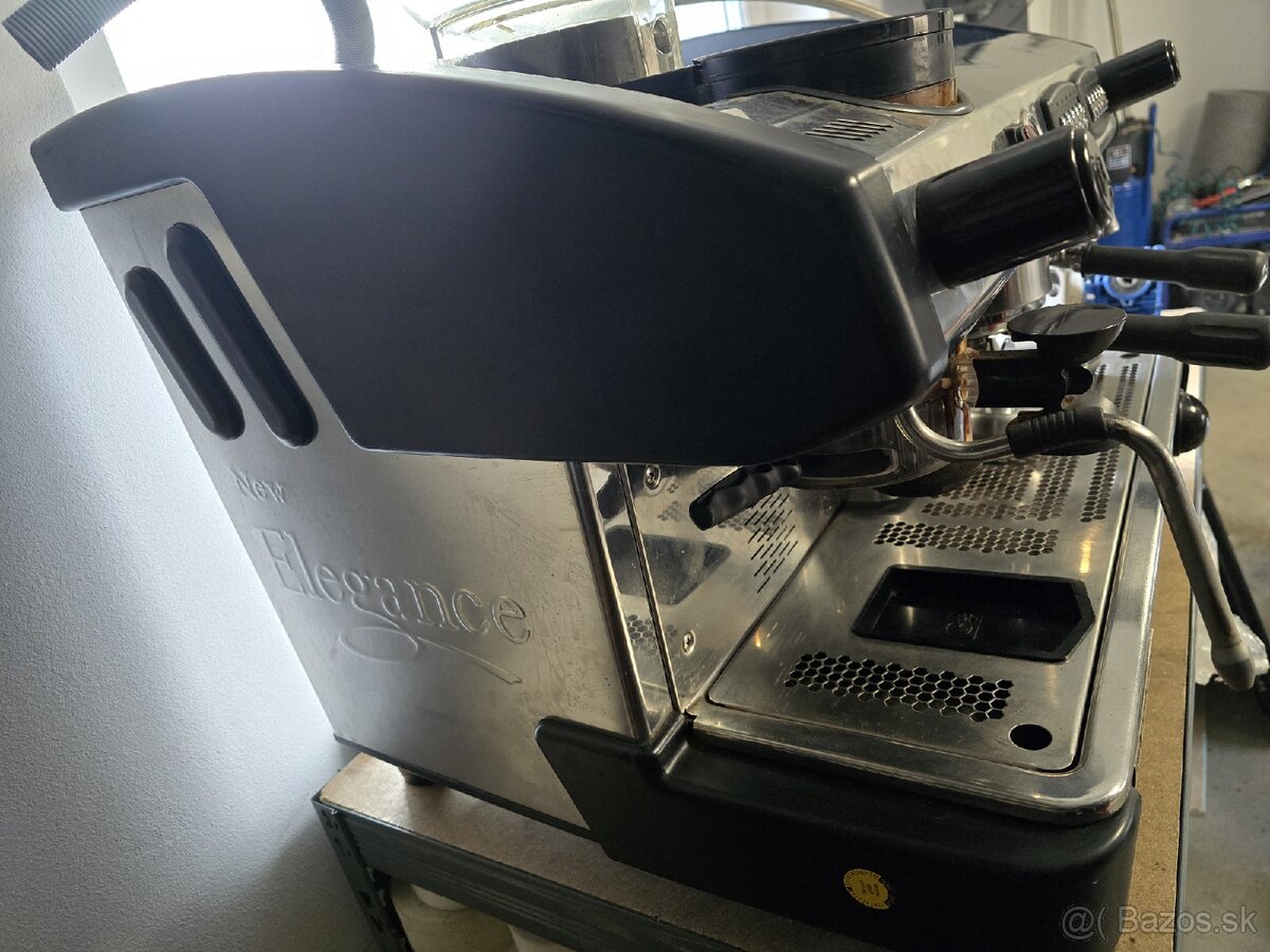 Profi kavovar Expobar - 2