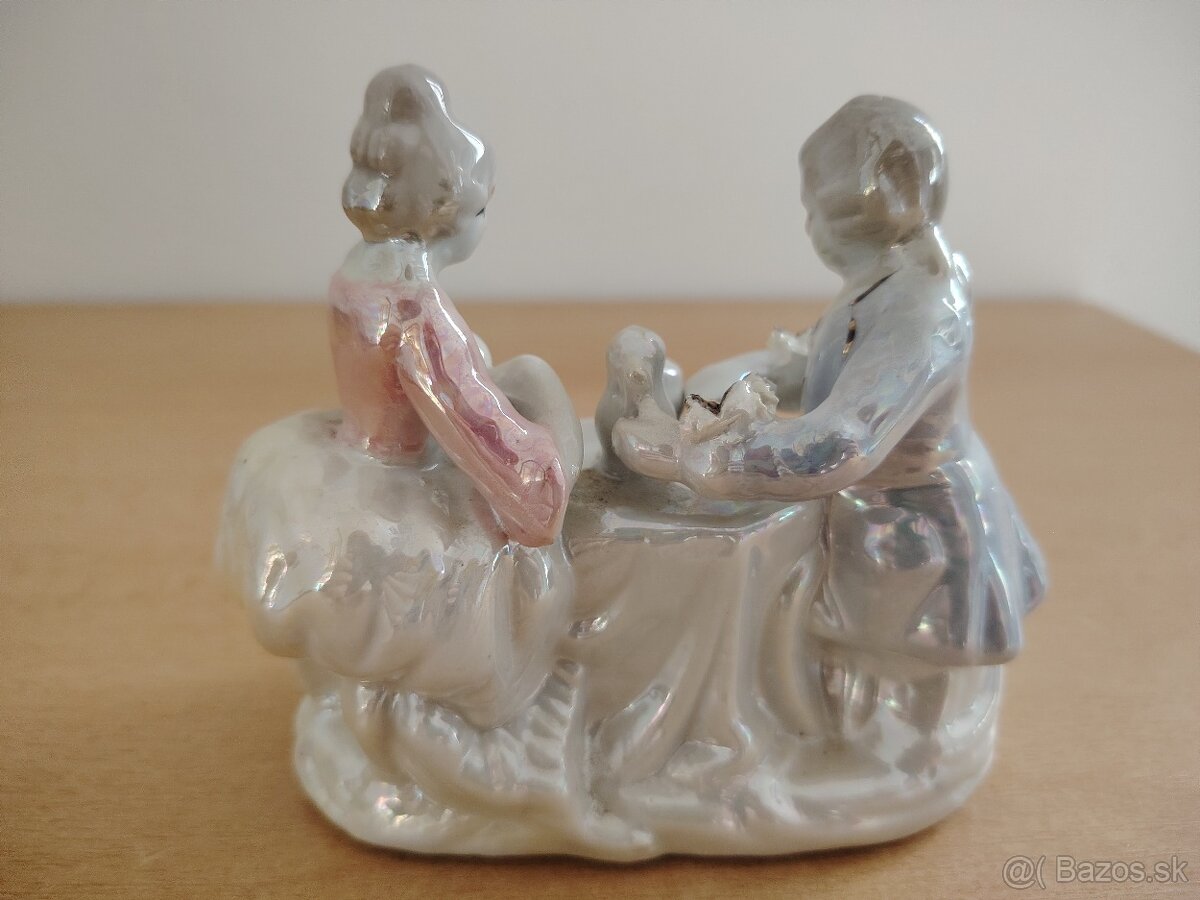 Porcelánové súsošie - 2