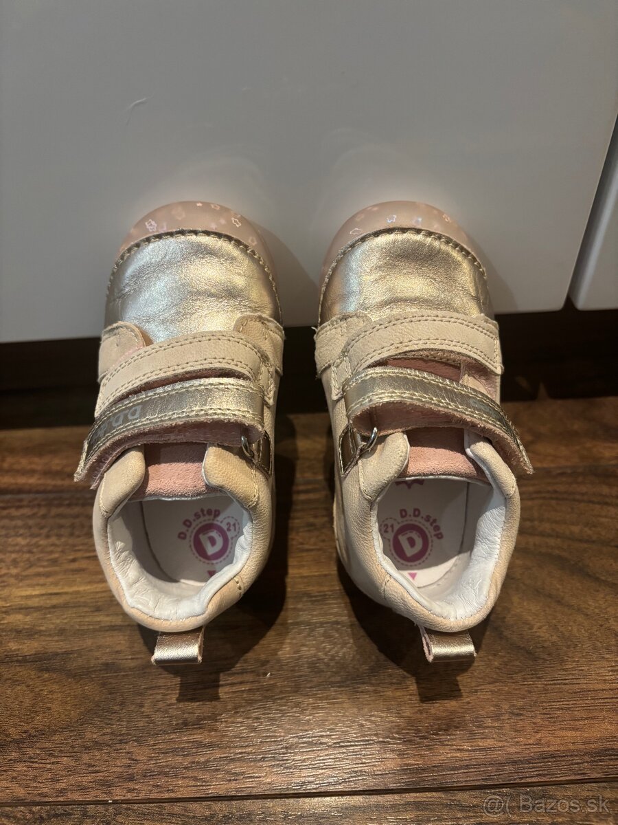 NOVE - D.D.Step topanky velkost 21 - 2