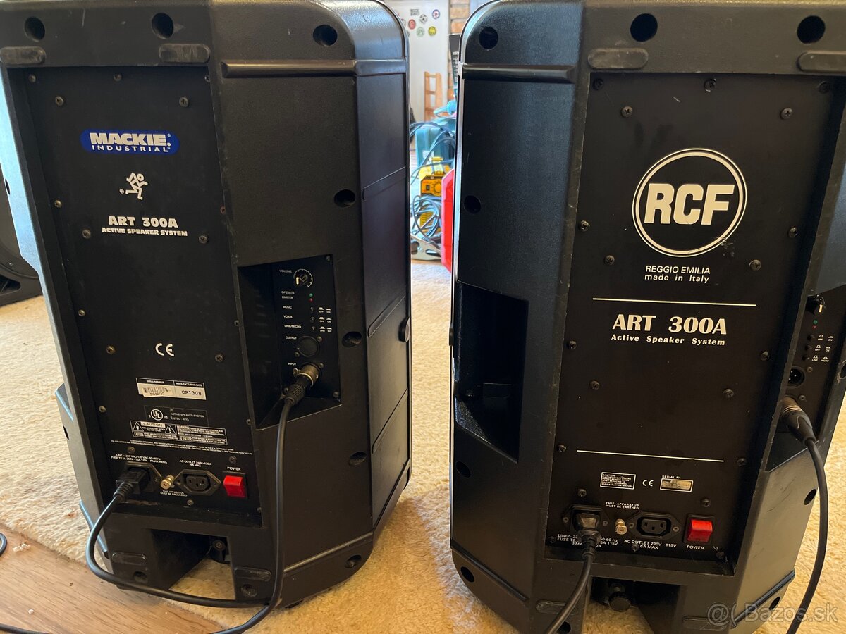 Rcf / Mackie ART 300A - 2