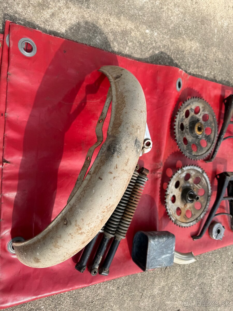 Jawa mustang diely - 2