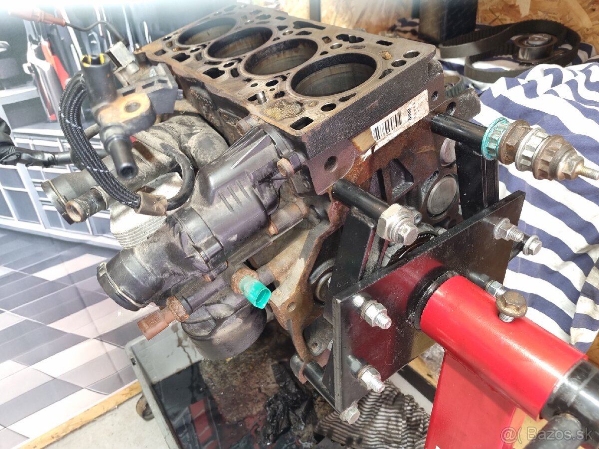 Blok motora DFC DFCA 2.0 TDI 140kw - 2