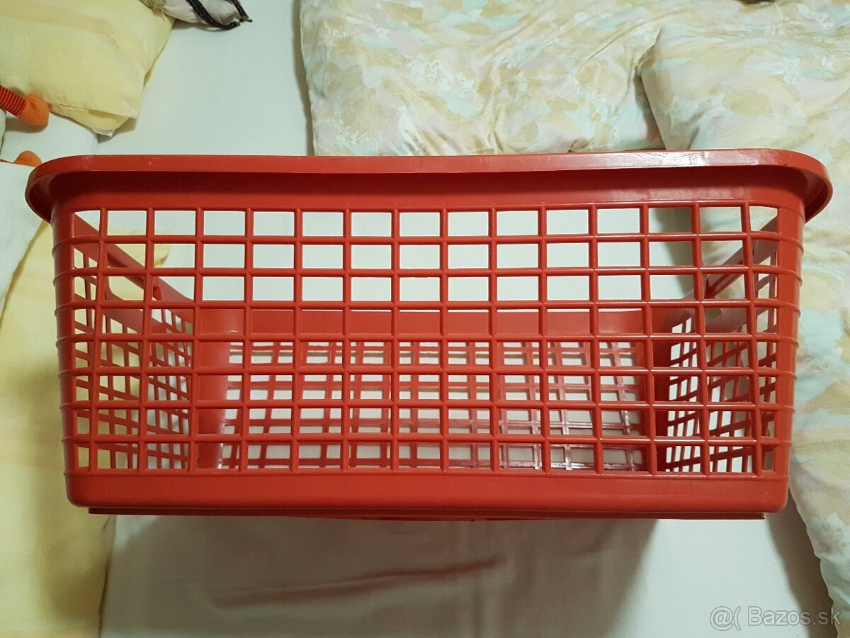 Plastový retro kôš na prádlo - 2