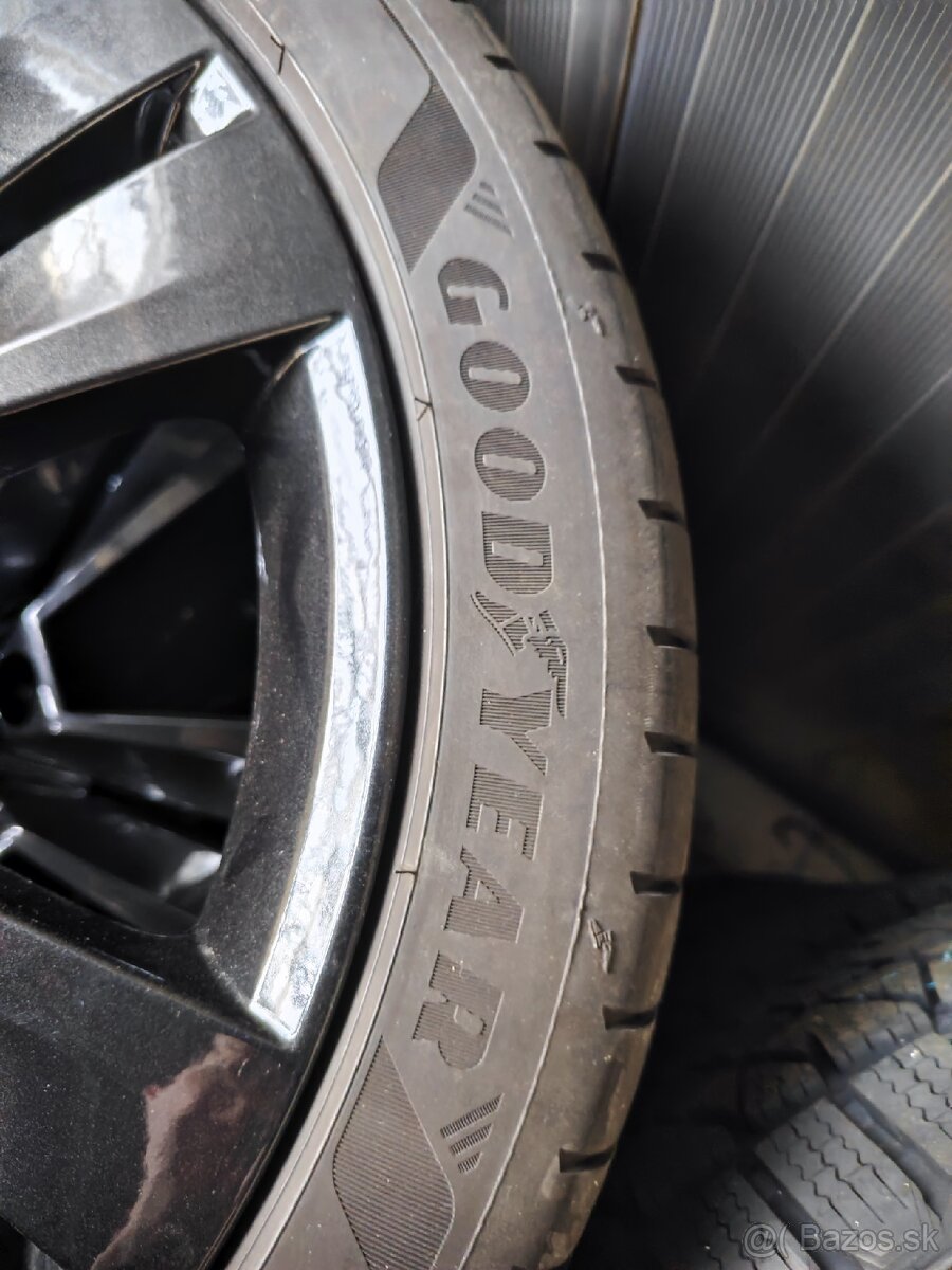 18" Letné kolesá Octavia, Golf, Leon, WV group 225/40R18 - 2