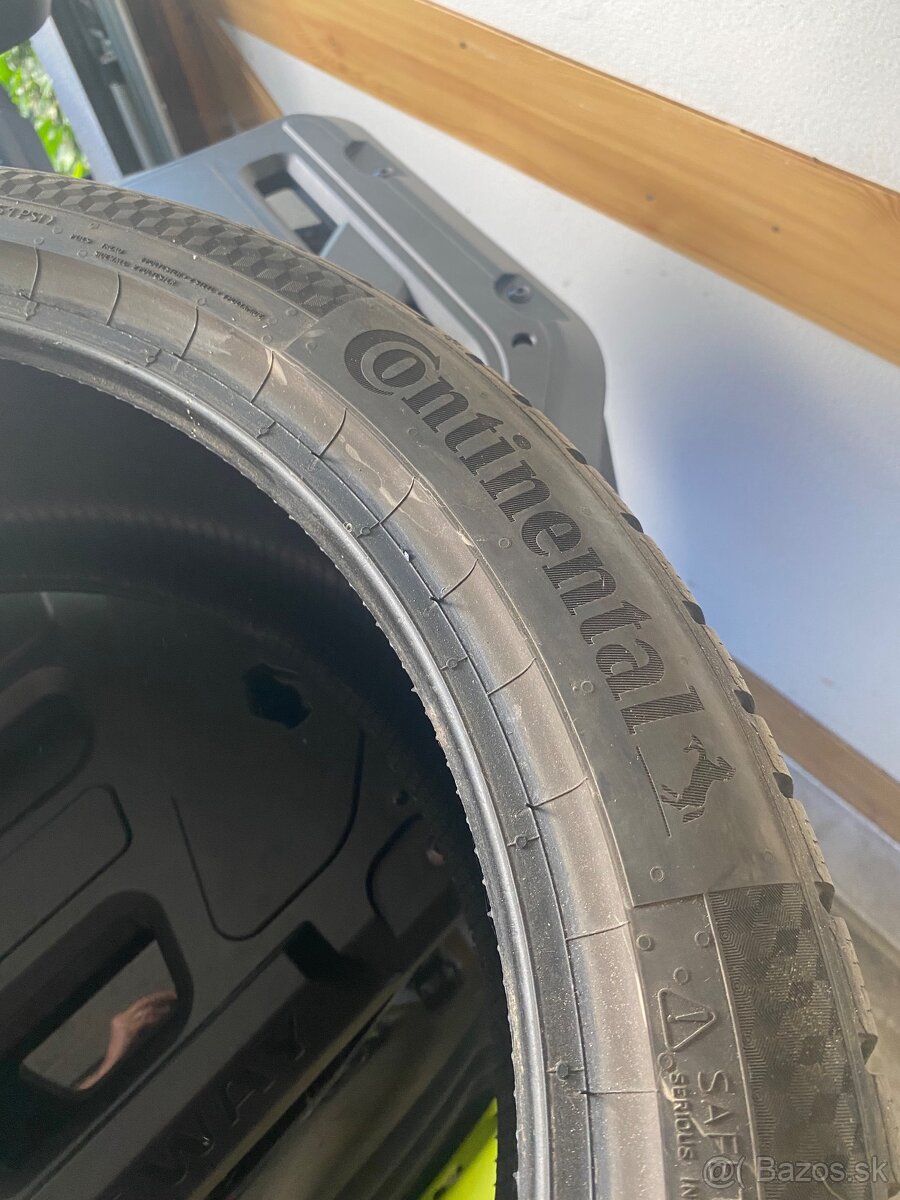 Zimné penu 235/40R19 - 2