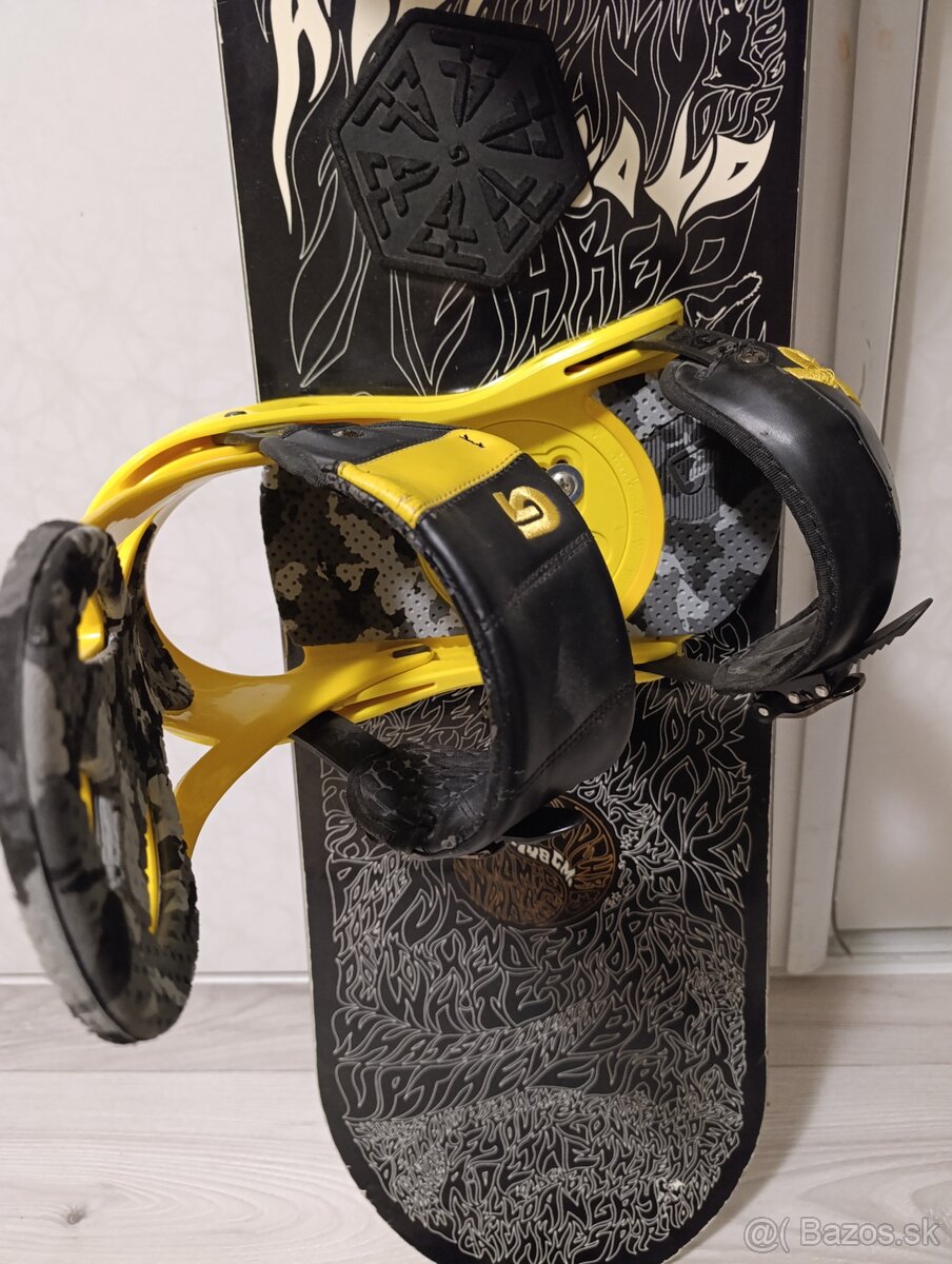 Snowboard 148cm+viazanie - 2