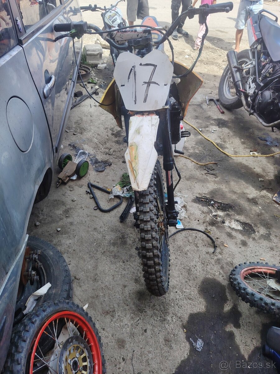 Kawasaki ninja 250rok.1989+dirbajk