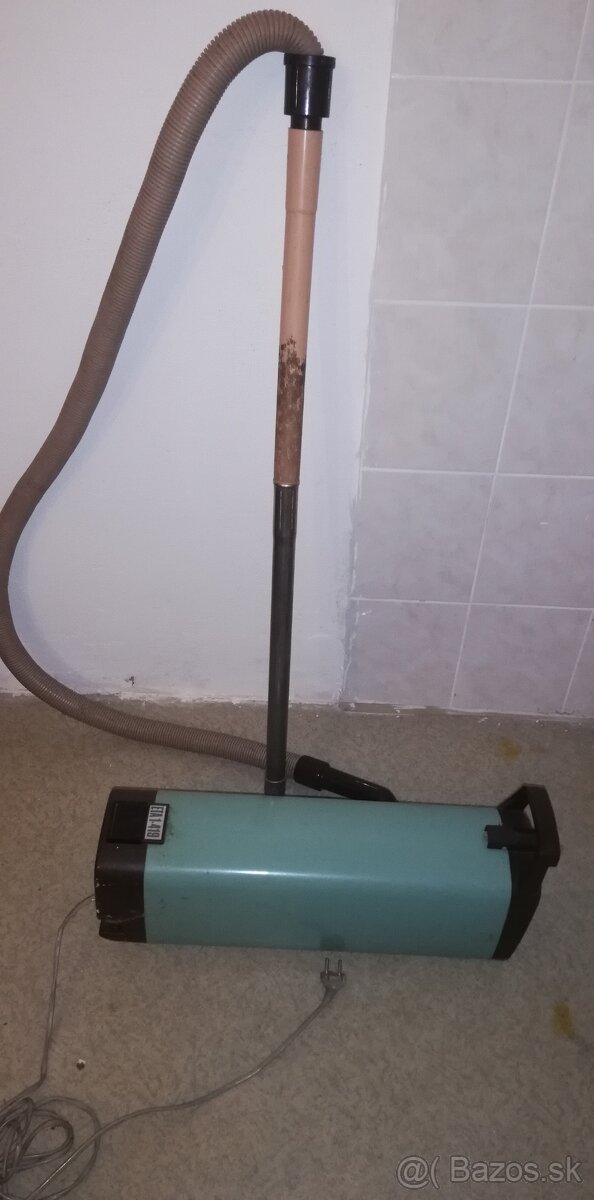 Retro vysávač ETA 419 rok 1977-1978 - 2