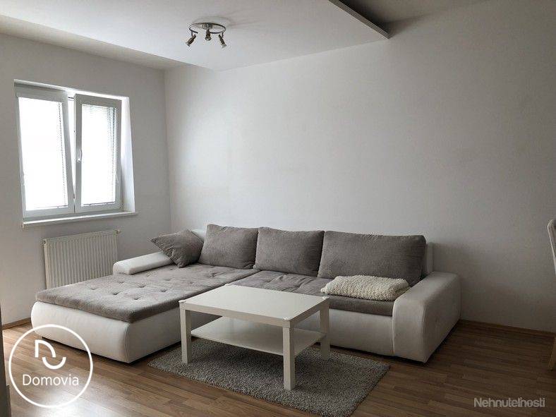 Exkluzívne | Na prenájom 2i byt s balkónom v Ružinove - Ostr - 2