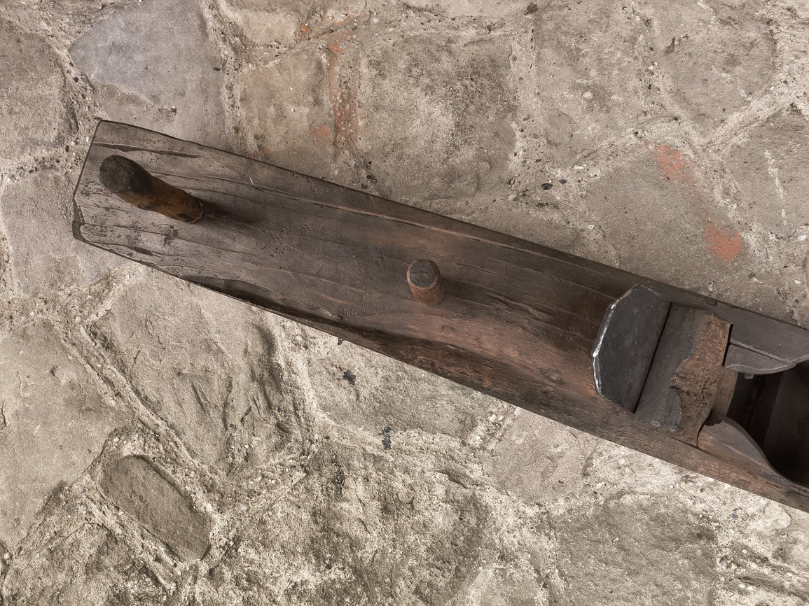 Hoblík,hoblíky,sekera,staré naradie,nebožiec,dlato d65 - 2