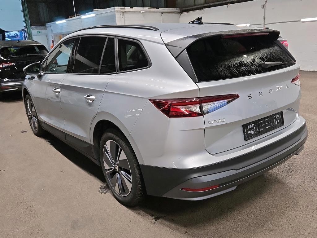 Škoda Enyaq 60 Loft 132kw MATRIX 10/2024 - 2