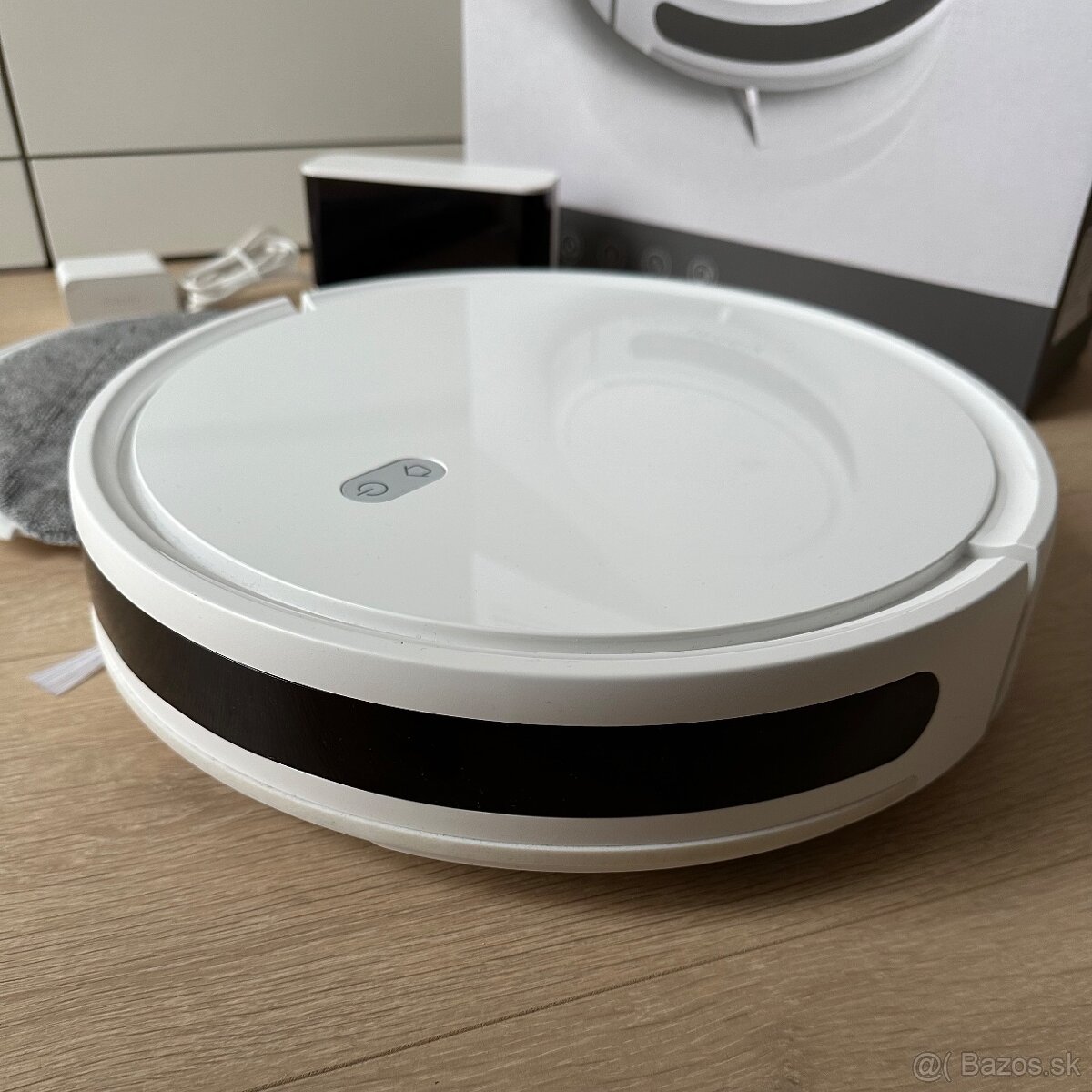 Robotický vysávač s mopom Xiaomi E10 - 2
