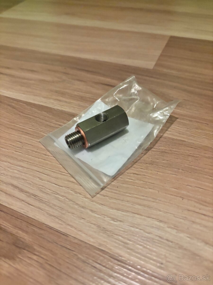 Adápter na senzor oleja - 2