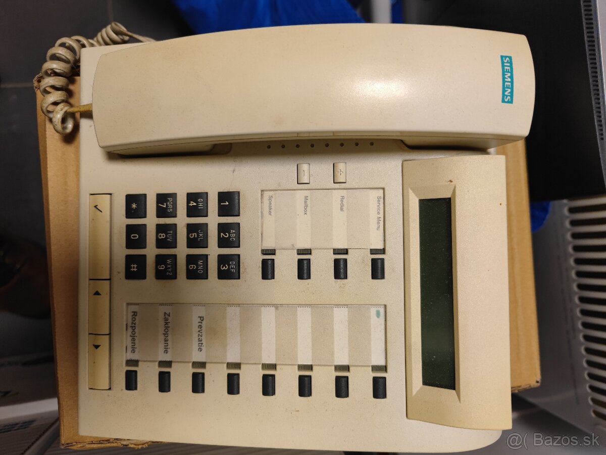Starý telefón siemens - 2