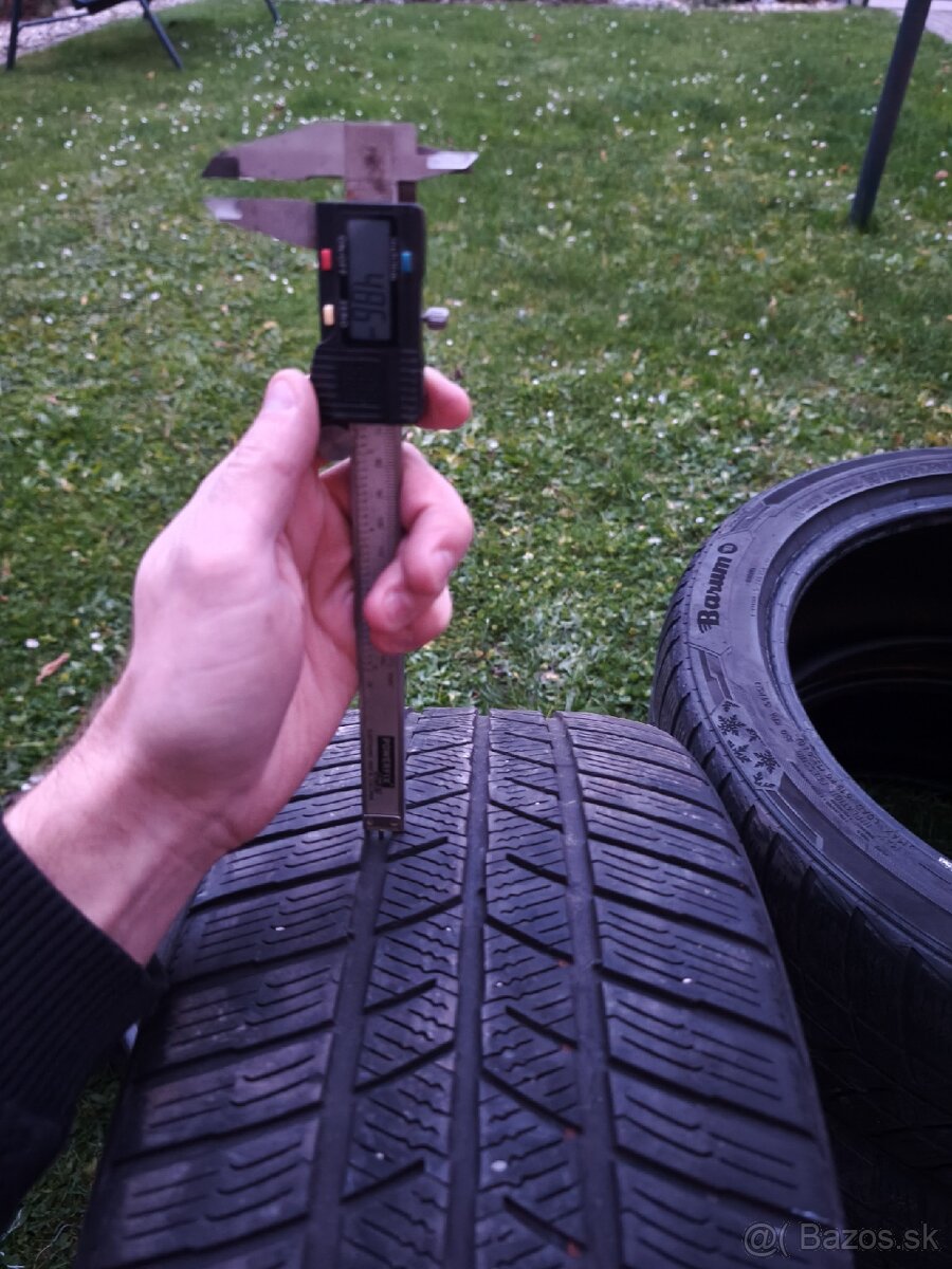 Predám zimnú pneumatiku 225/45r17 - 2