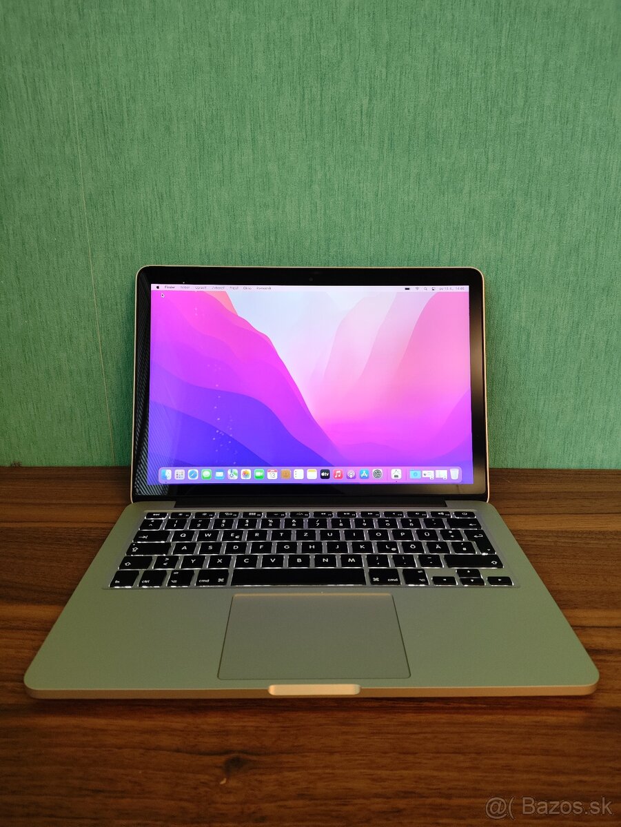 MacBook Pro 13 2015 | i5 • 8GB • 1TB SSD - 2