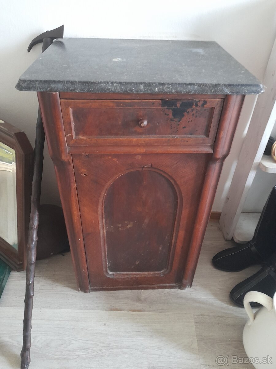 Nočný stoli - 2
