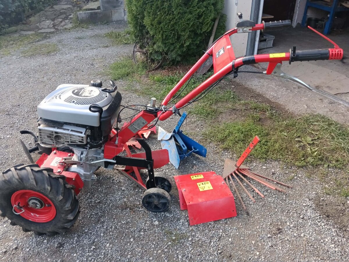 Malotraktor ROBI - 2